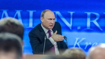 Путин ресейлік шенеуніктердің өзге тілдегі сөздерді қолдануына тыйым салды
