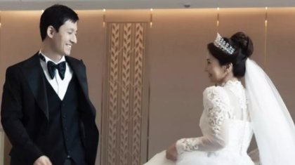 Екінші рет үйленген Ұлықпан Жолдасовтың ұлының тойынан ерекше суреттер жарияланды (ФОТО)