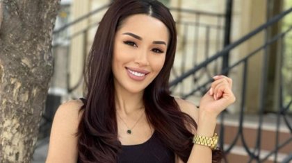 Танымал әнші бұрынғы күйеуі көзіне шөп салғанын айтты (ВИДЕО)