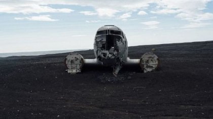 Қарағанды ​​облысындағы ұшақ апаты: тергеу үш түрлі нұсқа ұсынды
