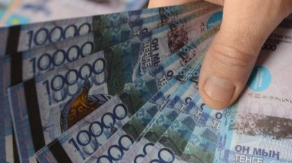 Елімізде орташа жалақы мөлшері 350 мың теңгеден асты