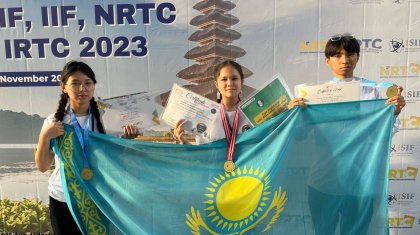 Алматылық оқушылар халықаралық көрмеде үш алтын медаль жеңіп алды