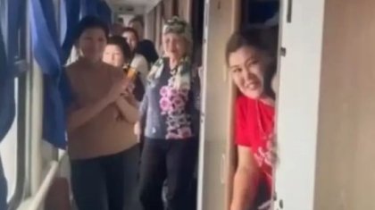 Ақтөбелік келіншек пойызда босанып қалды