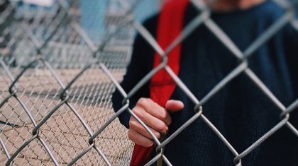 Өскеменде жанжалдасқан оқушылардың бірі екіншісіне пышақ салды