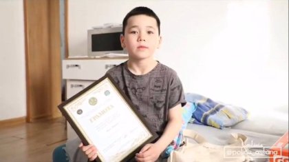 Астанада 7 жасар бала досын өлімнен аман алып қалған (ВИДЕО)