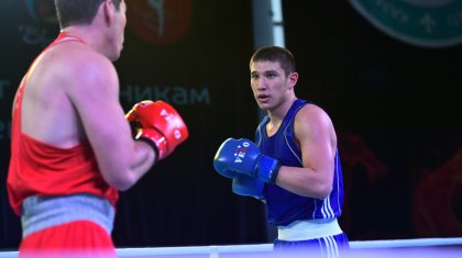 Қазақстандық боксшы Бакудегі бәсеке финалында әлем чемпионын жеңді