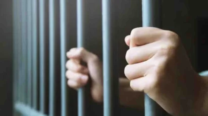 13 жасар баланы аяусыз ұрған: Павлодар облысында екі жасөспірім бас бостандығынан айырылды