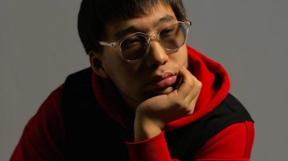 «Қайғыдан туған ән»: Kalifarniya «Аспан» әнінің кімге арналғанын айтып берді