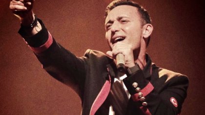 «Алланың нығметі»: Мұстафа Сандал қазақ қыздарын мақтап, жігіттерге үндеу жолдады (ВИДЕО)