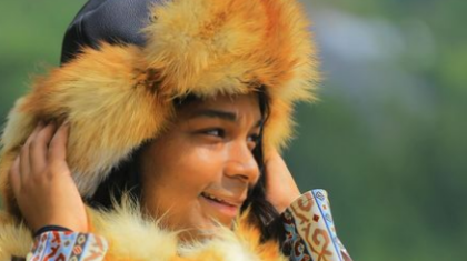 Қазақстанға келген танымал трансгендер-блогер таяқ жеп қала жаздады (ВИДЕО)