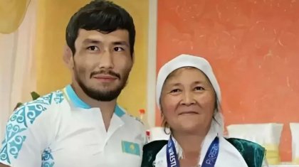 Демеу Жадыраевтың анасына жаңа үйдің кілті табысталды