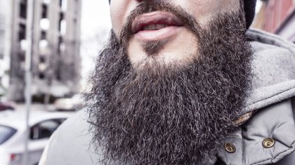 «Сақалын қырмағандарға 194 мың теңге айыппұл салу басталған»: Көрші елдегі жағдай Қазақстанға әсер ете ме?