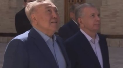 Нұрсұлтан Назарбаев Бұхарада көзге түсті (ВИДЕО)
