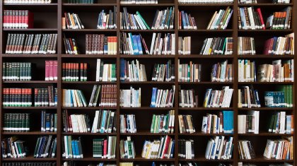 Сұранысқа ие 10 кітап: Оқырман қазақстандық жазушылардың қандай шығармаларын жиі оқиды?