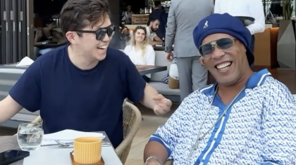 Танымал мобилограф Қыран Талапбек әлемге әйгілі футболшымен кездесті (ВИДЕО)