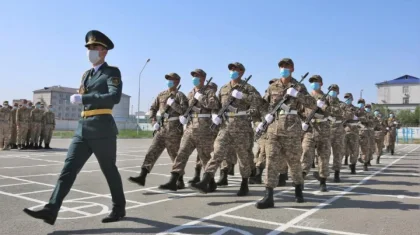 Енді сарбаздарға араб тілін үйрену міндеттелмек