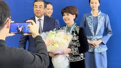 Роза Рымбаева тағы бір жаңа атаққа ие болды (ВИДЕО)