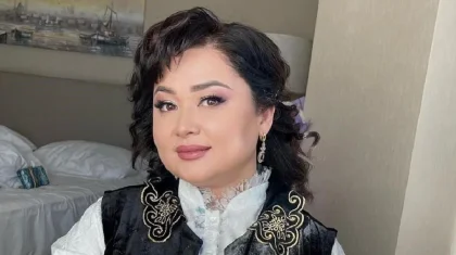 «Ішімізге әрең сыйды»: Роза Әлқожа сіңілісіне тосын сый жасады (ВИДЕО)
