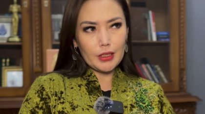 «Жағыңа жылан жұмыртқаласын»: Жанат Бақыттың 2025 жылға болжамы жұртты ашуландырды (ВИДЕО)