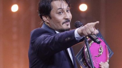 «Қатты қиналдым»: Танымал актер Інжілді қазақша дыбыстағаны үшін қанша миллион алғанын айтты