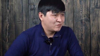 «Тәнің темір болғанымен жаның гүл»: Белгілі ақын жүргізушілерге өлеңмен үндеу айтты