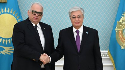 Тоқаев Халықаралық күрес федерациясының президентін қабылдады