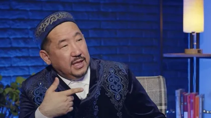 «Әйелдің қарғысы боқ, әкенікі оқ»: Нұрлан имам еркектерге қарғыс айтуға болмайтынын айтты