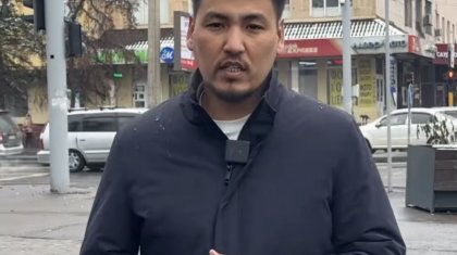 «Жалғыз басты ананы несиеге батырды»: Ілияс Сариевтің тағы бір алаяқтық әрекеті әшкереленді (ВИДЕО)