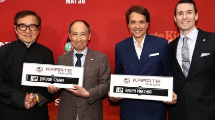 Атақты актер Джеки Чан каратэден қара белбеу иегері атанды