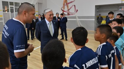 Қасым-Жомарт Тоқаев Бекзат Саттарханов атындағы спорт кешенін аралады