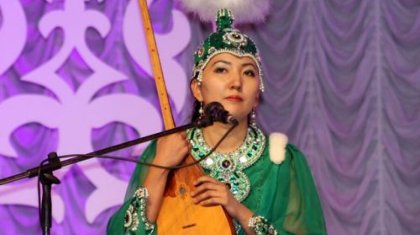 «Кикілжіңдер болғаны рас»: Сара Тоқтамысова Жүрсін Ерманмен қарым-қатынасы туралы айтты (ВИДЕО)