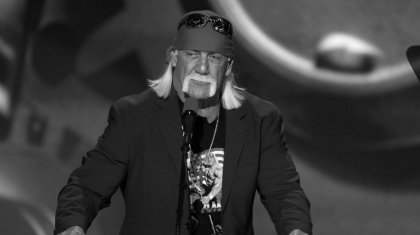 Әйгілі актер Халк Хоган қайтыс болды (ФОТО, ВИДЕО)