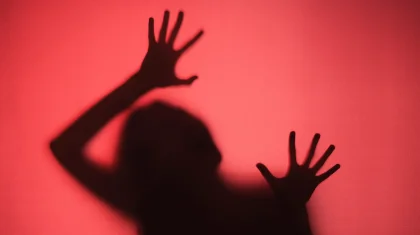 «Жұмысқа аламыз деп алдап шақырған»: Шымкентте 15 және 16 жастағы екі қыз сексуалдық құлдықта болған