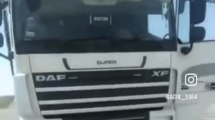 «Үш қорап кафель бересің»: Түркістан облысында жол полициясының әрекеті елдің ашуын туғызды (ВИДЕО)