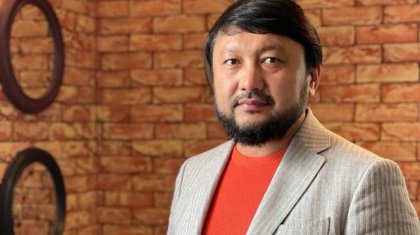 «Әлеуметтік желіге де дұғамен кіру керек»: Мұхамеджан Тазабек ел күтпеген мәлімдеме жасады (ВИДЕО)