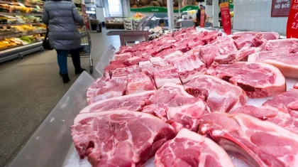 Ет қымбаттап жатыр: Мал басы көбейсе де, баға неге өспей қоймайды?