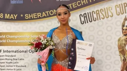 «Әкесіне ұқсаған батыл»: Боксшы Серік Сәпиевтің қызы әлем чемпионатында үздіктер қатарына енді