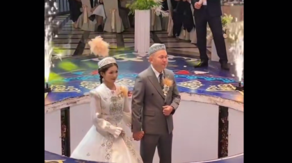 «Құлақ естімегенді көз көрген заман»: Жердің астынан шыққан жұбайлар жұртты шошытты (ВИДЕО)