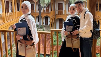 «Америкадағы оқуы не болды?»: Төреғали Төреәлінің қарындасы дін жолына түскен ұстаз болмақ