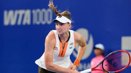 Елена Рыбакина Қытайдағы беделді турнирде жеңімпаз атанды