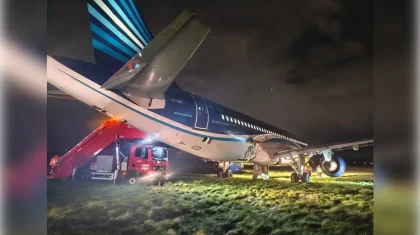 AZAL ұшағы Санкт-Петербургтен шыға сала қайта қонуға мәжбүр болды (ВИДЕО)