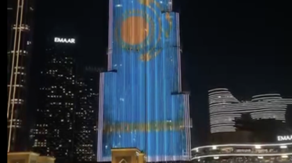 Әлемдегі ең биік ғимарат Қазақстан туының түсіне боялды (ВИДЕО)