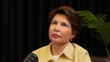 «Барлығын Тасқынмен салыстырамын»: Роза Рымбаева өмірде де, өнерде де жалғыз екенін айтты (ВИДЕО)