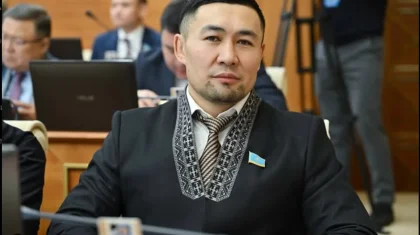 «Ел қайғыдан қан жұтып жатқанда, өсиет айтатын уақыт па?»: Депутат Ардақ Назаров тағы да жұртқа жақпай қалды