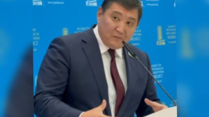 «Мектеп пен аурухана салуға болмайтын жерге көпқабатты үй салып жатыр» - Бақытжан Базарбек