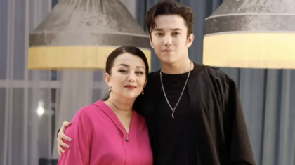 «Маңдайға жазылғаннан асып кете алмайсың»: Димаштың анасы келінге қатысты сөз қозғады (ВИДЕО)