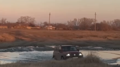 Жолсыз қалған ауыл: Қостанай халқы дәрігерге де, дүкенге де жете алмай отыр
