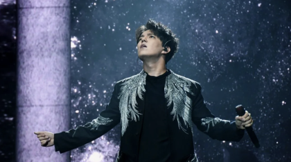 Тарихи сәт: Димаш Құдайберген Grammy ресми арнасында өнер көрсетті