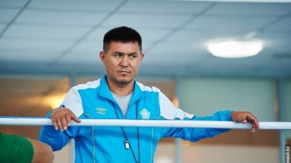 «Ашық аспан астында ауа көп»: Мырзағали Айтжанов ӘЧ кезінде боксшыларымыздың қиындыққа тап болғанын айтты