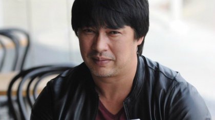 «Мені жауындай көреді»: Әнші Бүркіт ішіндегісін ақтарды (ВИДЕО)